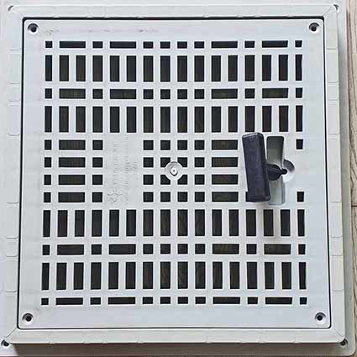 COVER FOR SAHT (WITH HOLES) FRAME. COVER. HANDLE